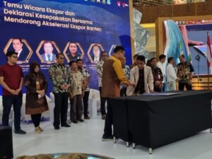 Temu Wicara & Pelepasan Ekspor Dan Deklarasi Komitmen Bersama Akselerasi  Banten