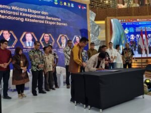 Temu Wicara & Pelepasan Ekspor Dan Deklarasi Komitmen Bersama Akselerasi  Banten